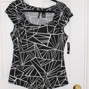 New Directions Black & White Top